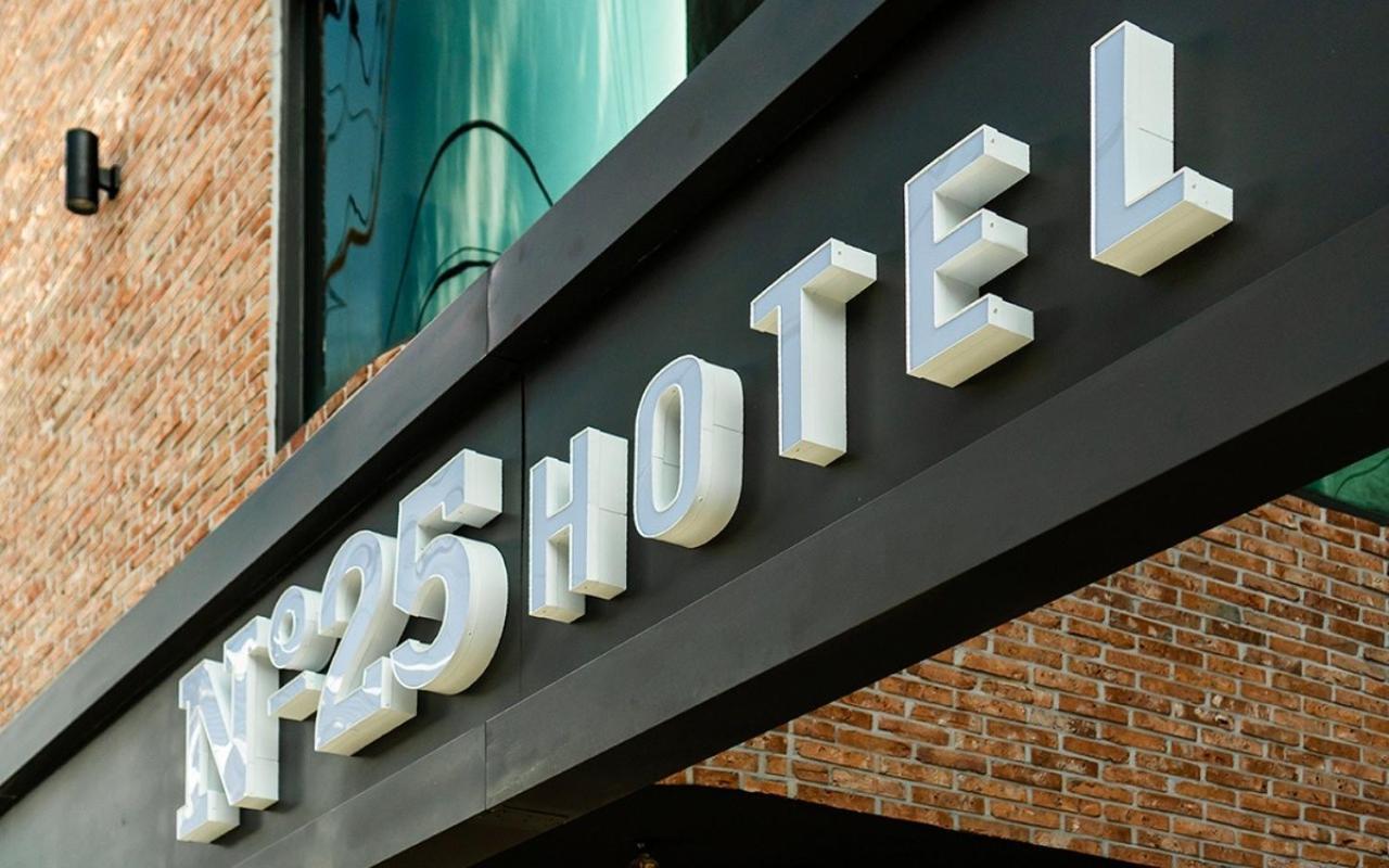 Hotel No. 25 Gyeongju Bus Terminal Buitenkant foto